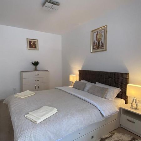Trust Apartaments Braşov Eksteriør bilde
